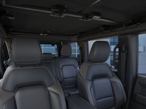 New 2026 Ford Bronco Outer Banks AWD/4WD image 12