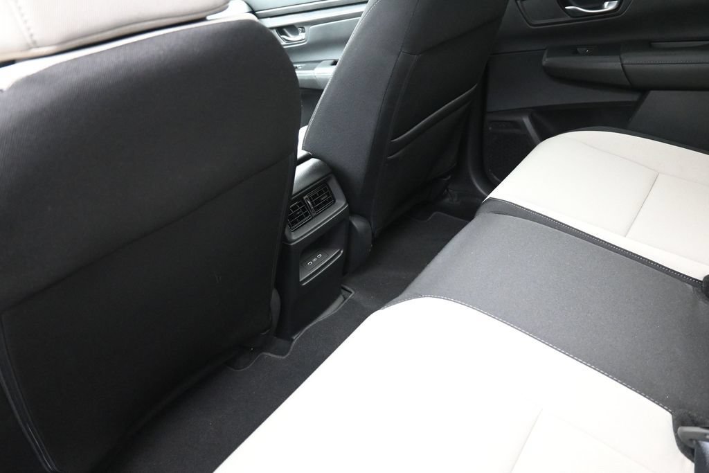 Used 2025 Honda CR-V EX image 17