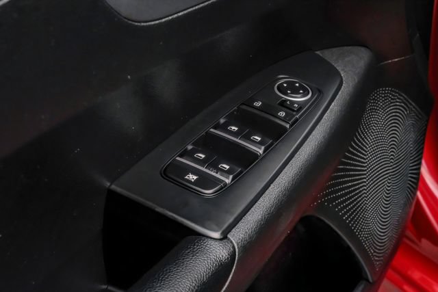 Used 2020 Kia Forte LXS FWD image 48
