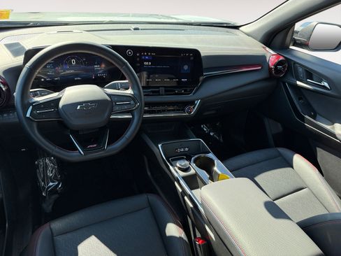 Used 2025 Chevrolet Equinox RS w/ Safety and Technology Package image 15