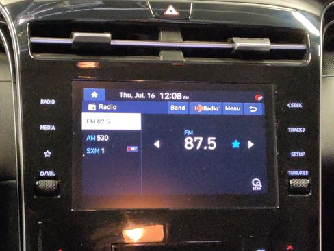 Used 2022 Hyundai Tucson Blue AWD/4WD image 25