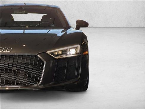Used 2018 Audi R8 V10 plus image 11