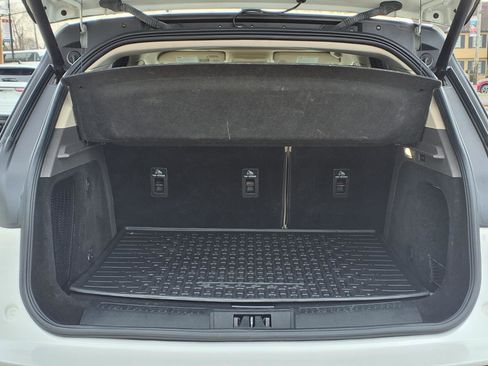 Certified 2020 Lincoln Corsair Reserve w/ Equipment Group 202A image 16