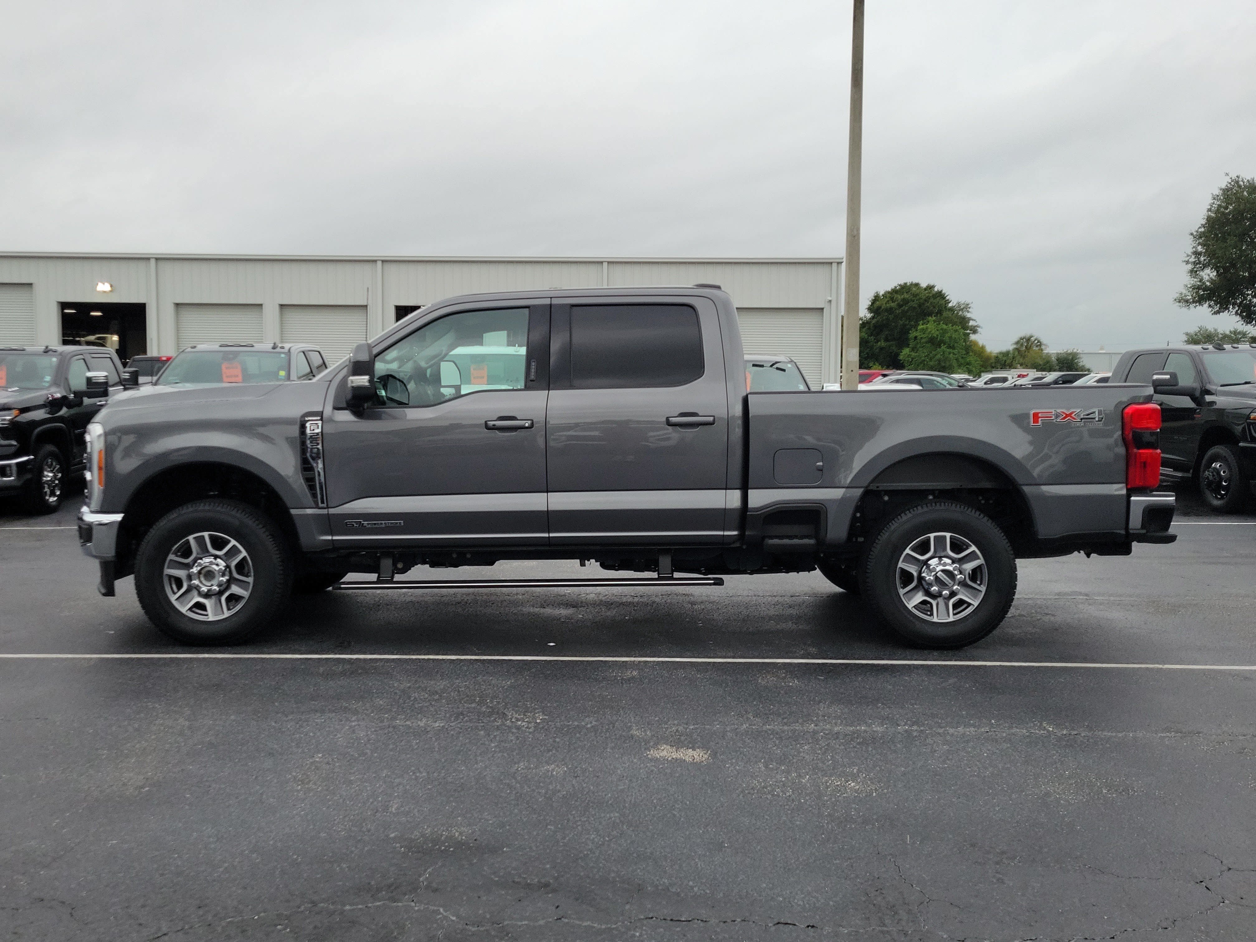 Used 2023 Ford F250 Lariat AWD/4WD image 6