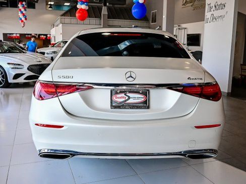 Used 2023 Mercedes-Benz S 580 4MATIC Sedan image 6