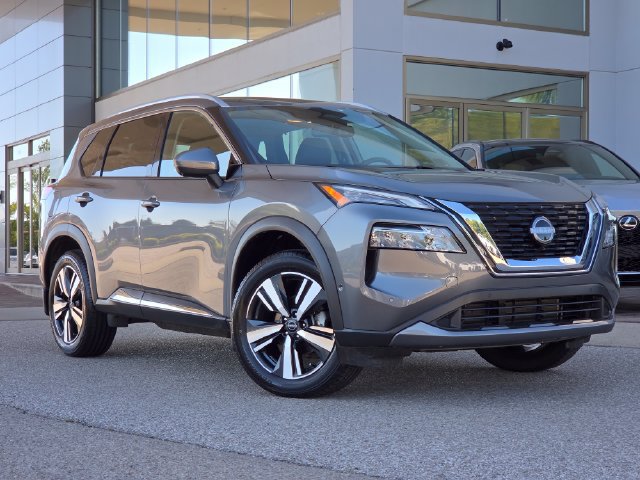 Used 2023 Nissan Rogue SL w/ SL Premium Package AWD/4WD image 2