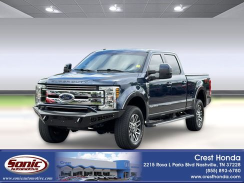 Used 2018 Ford F250 Lariat w/ Lariat Value Package AWD/4WD image 1