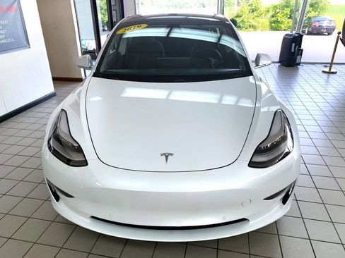 Used 2019 Tesla Model 3 Long Range image 4