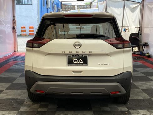 Used 2022 Nissan Rogue SV w/ SV Premium Package AWD/4WD image 5