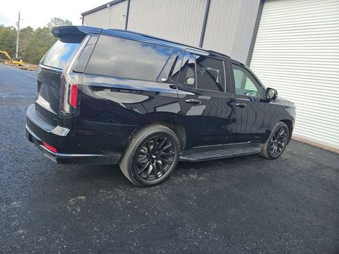 Used 2024 Cadillac Escalade Sport w/ LPO, ONYX Package image 2