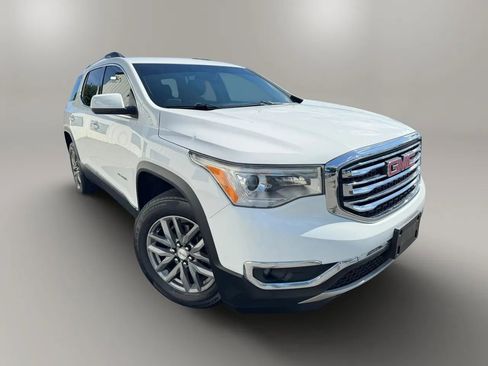 Used 2018 GMC Acadia SLT AWD/4WD image 2