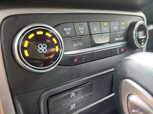 Used 2019 Ford EcoSport SE FWD image 20