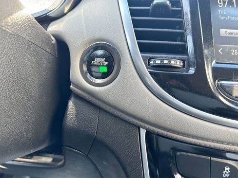 Used 2017 Chevrolet Trax Premier w/ Driver Confidence II Package image 22