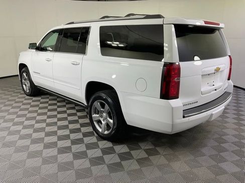 Used 2020 Chevrolet Suburban Premier AWD/4WD image 4
