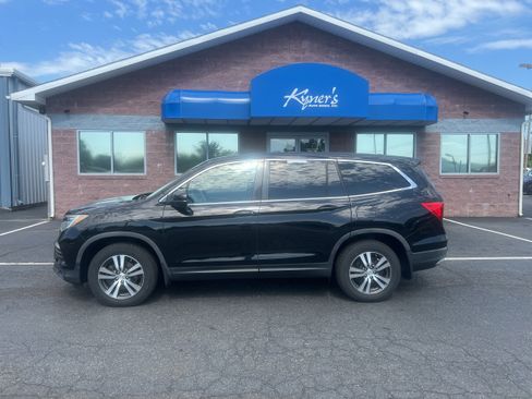 Used 2017 Honda Pilot EX-L image 3
