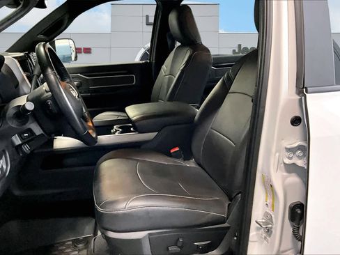 Used 2021 RAM 2500 Big Horn w/ Level 1 Equipment Group image 11