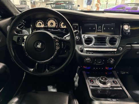 Used 2014 Rolls-Royce Wraith image 57