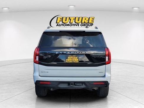 Certified 2025 Ford Expedition Max Active AWD/4WD image 5