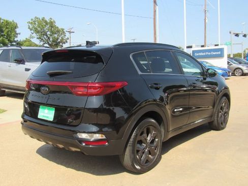 Used 2021 Kia Sportage S image 8