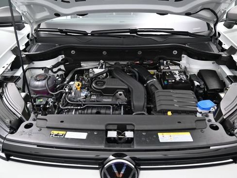 Used 2025 Volkswagen Taos S w/ Taos MDO Package image 15