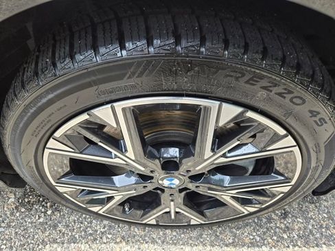 Used 2025 BMW 228i xDrive w/ Premium Package AWD/4WD image 9