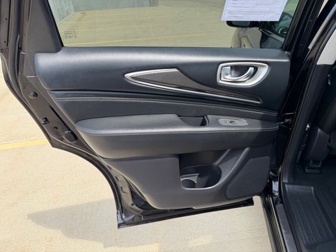 Used 2019 INFINITI QX60 Luxe w/ Essential Package AWD/4WD image 20