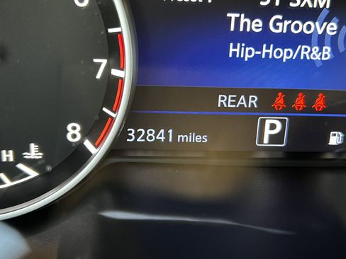 Used 2023 Nissan Maxima SR w/ Sport Mat Group image 21