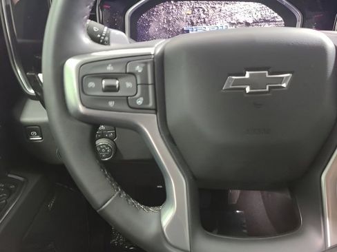 Used 2026 Chevrolet Silverado 1500 LT Trail Boss w/ Convenience Package II AWD/4WD image 29