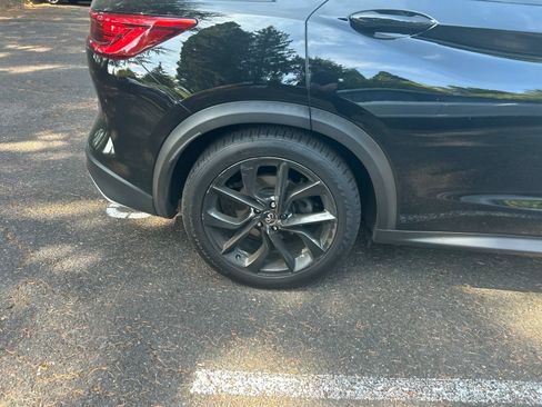 Used 2019 INFINITI QX50 AWD image 5