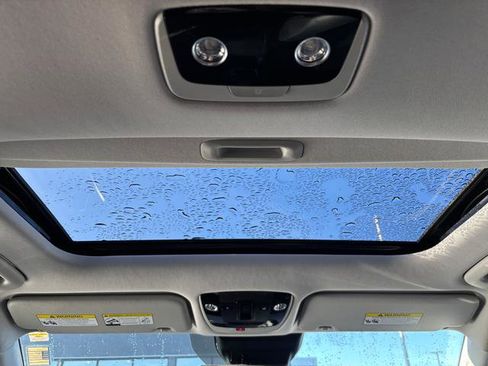 Certified 2024 Kia Seltos EX image 21