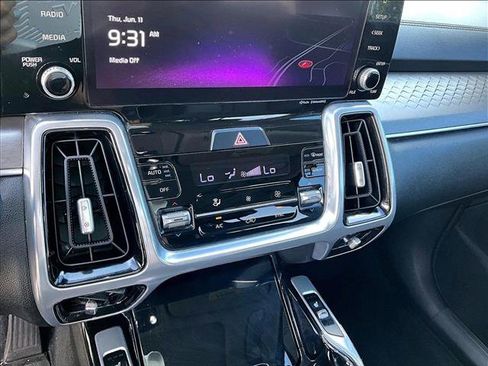 Used 2023 Kia Sorento SX FWD image 23