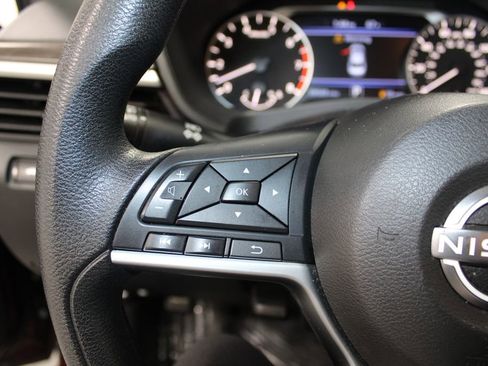 Used 2024 Nissan Altima 2.5 SV image 28