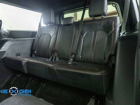 Used 2022 Ford Expedition Max Limited AWD/4WD image 28