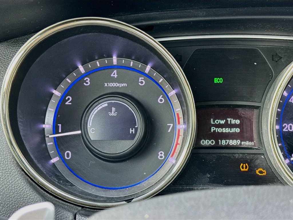Used 2013 Hyundai Sonata Limited FWD image 14