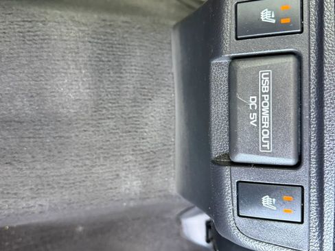 Used 2018 Subaru Outback 2.5i Limited AWD/4WD image 26