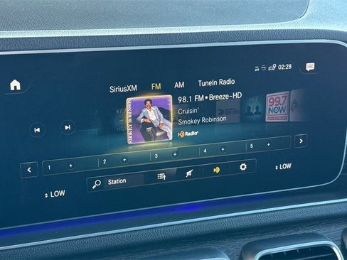 Used 2022 Mercedes-Benz GLE 350 4MATIC image 17