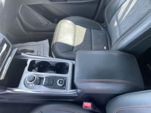 Used 2022 Ford Explorer Timberline w/ Timberline Technology Package AWD/4WD image 15