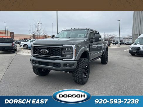 Used 2026 Ford F250 Lariat w/ Black Appearance Package image 1