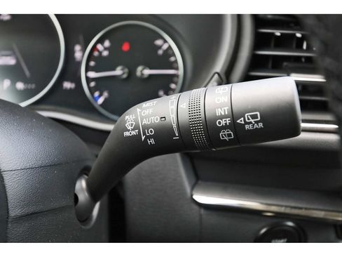 Certified 2025 MAZDA CX-30 AWD 2.5 S w/ Preferred Package image 18