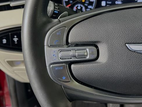 Used 2023 Genesis GV70 2.5T w/ Select Package AWD/4WD image 17