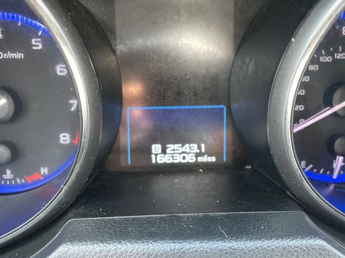 Used 2018 Subaru Outback 2.5i Limited AWD/4WD image 14