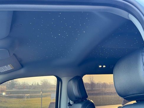 Used 2022 Ford F150 Lariat image 27