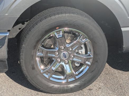 Used 2021 Ford F150 Lariat RWD image 10