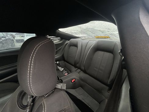 Used 2019 Ford Mustang Coupe image 19