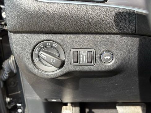 Used 2020 Dodge Challenger R/T Scat Pack image 24