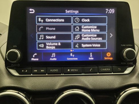 Used 2020 Nissan Sentra SV FWD image 25