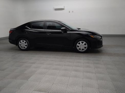 Used 2024 Nissan Sentra S FWD image 11