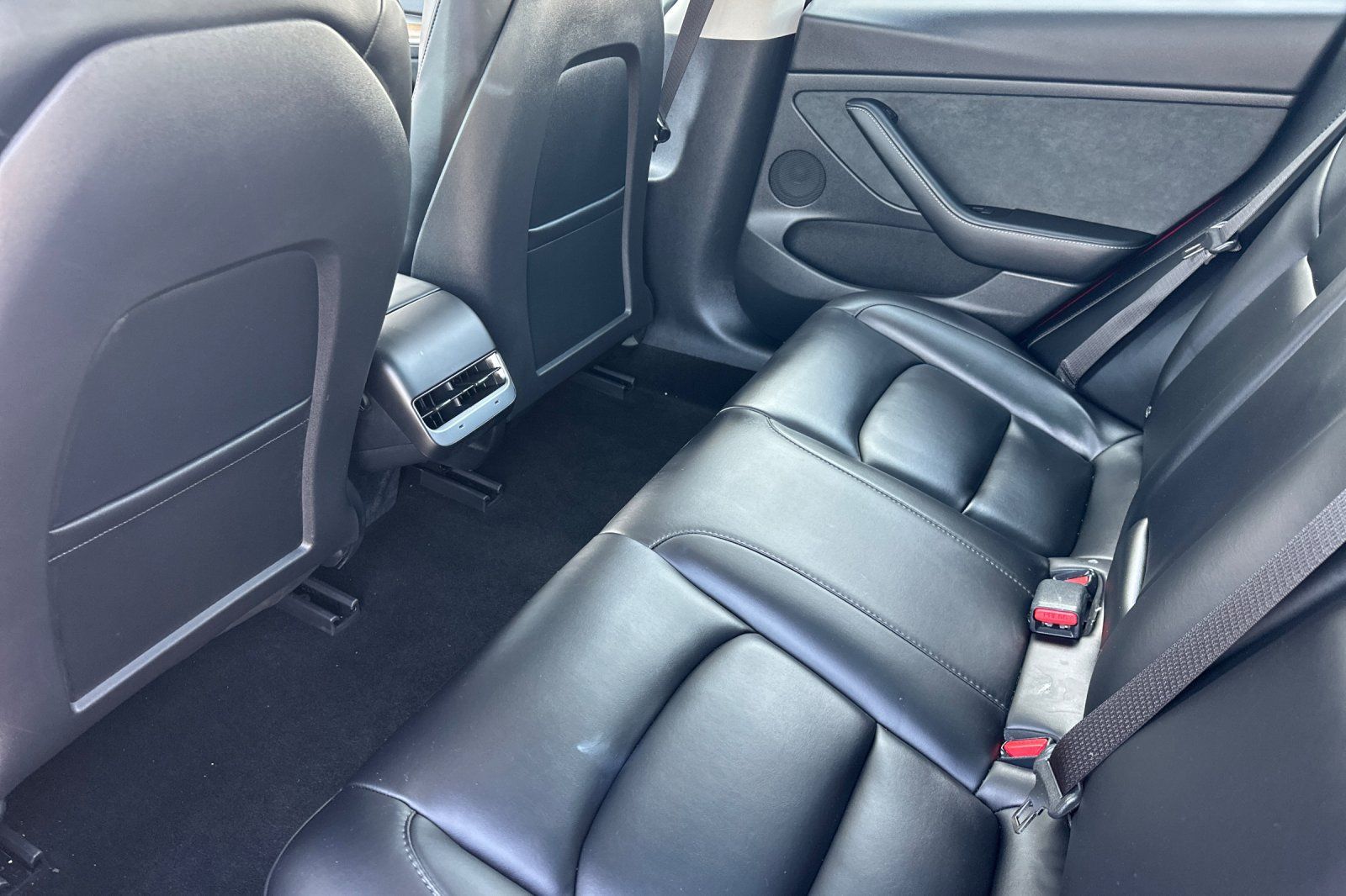 Used 2023 Tesla Model 3 Standard Range RWD image 12