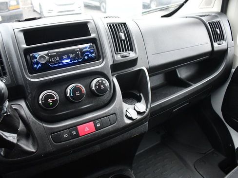 Used 2016 RAM ProMaster 2500 w/ Premium Appearance Group image 14