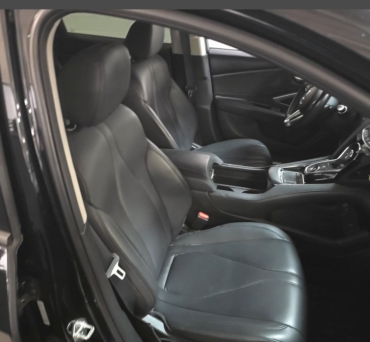 Used 2021 Acura RDX FWD image 11